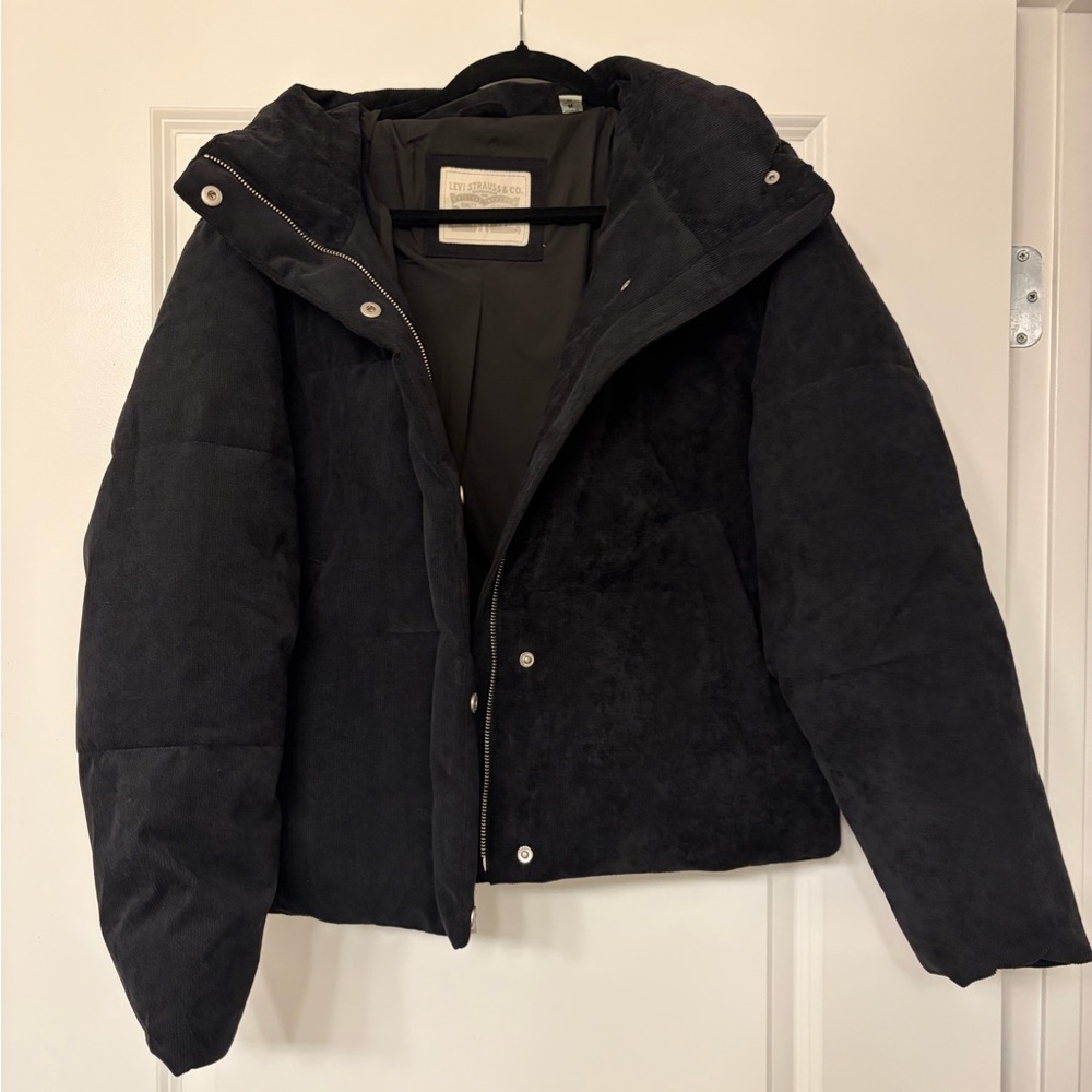 Levi's Women's Black Puffer Jacket